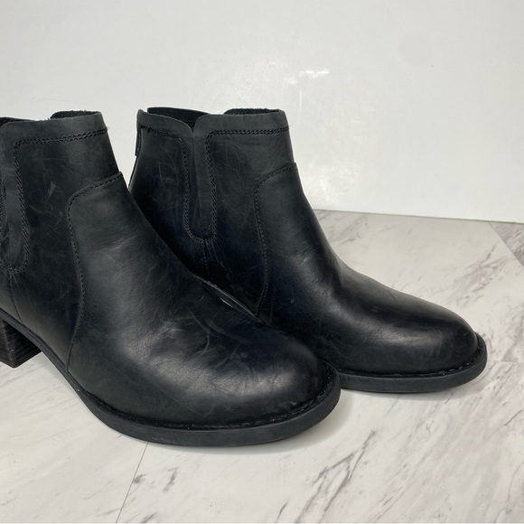 Born Reece Black Leather Bootie 10M - Picture 10 of 15